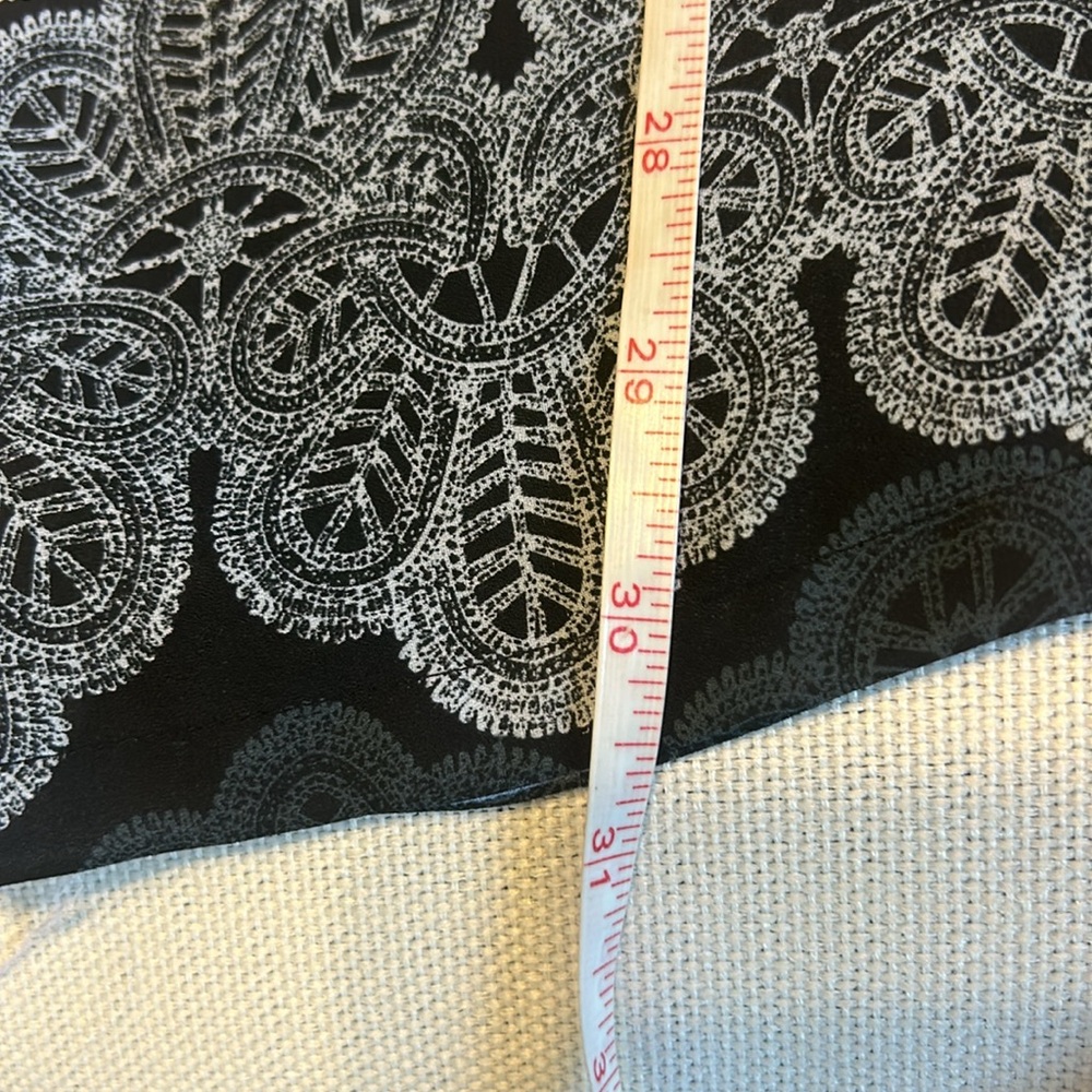 Violet and Claire tunic top size extra large - Picture 11 of 11